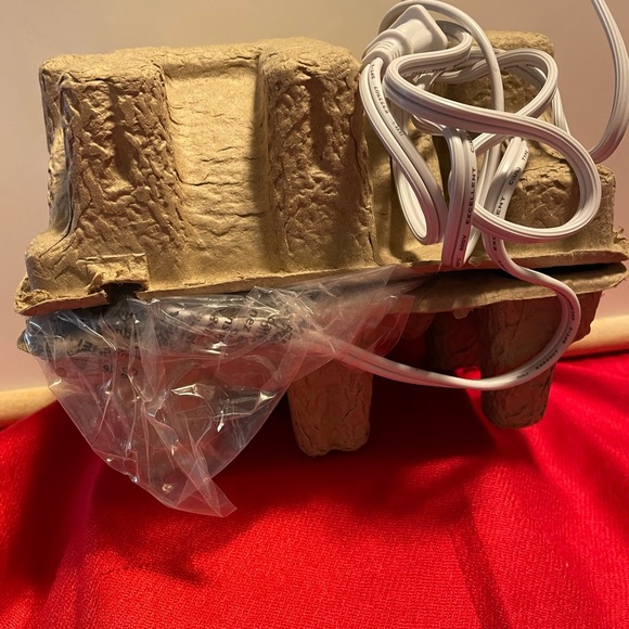 PartyLite ScentGlow Champagne Diffuser - Picture 3 of 4